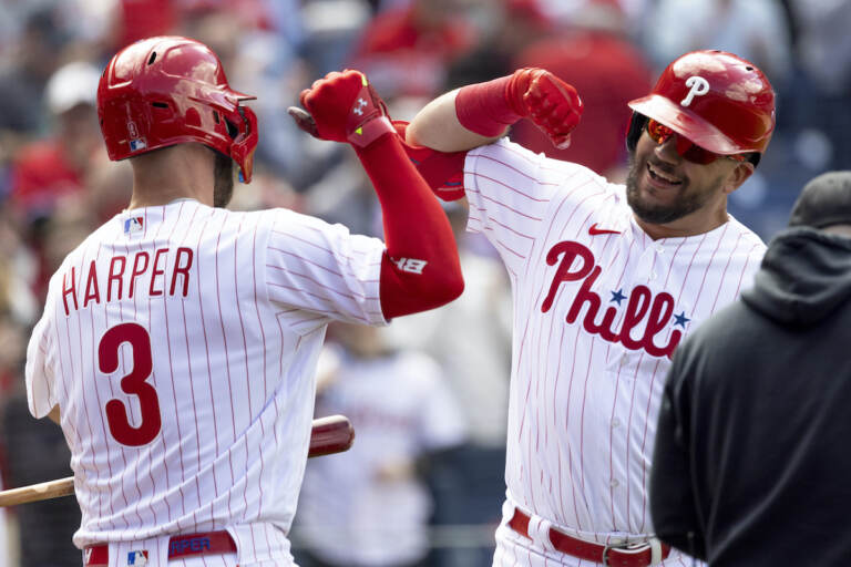 phillies kyle schwarber bryce harper